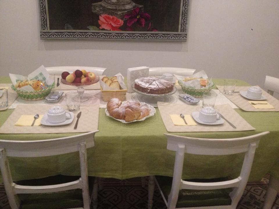 Al Decoro Bed & Breakfast Palermo Eksteriør bilde